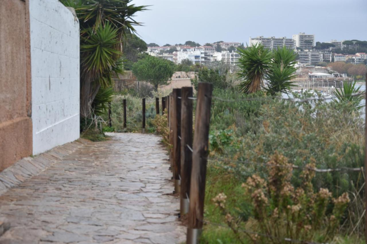 Les Flots D'Azur Tolone Esterno foto